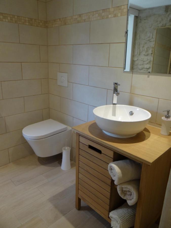 Bed and Breakfast Les Marguerites Champdolent Екстер'єр фото
